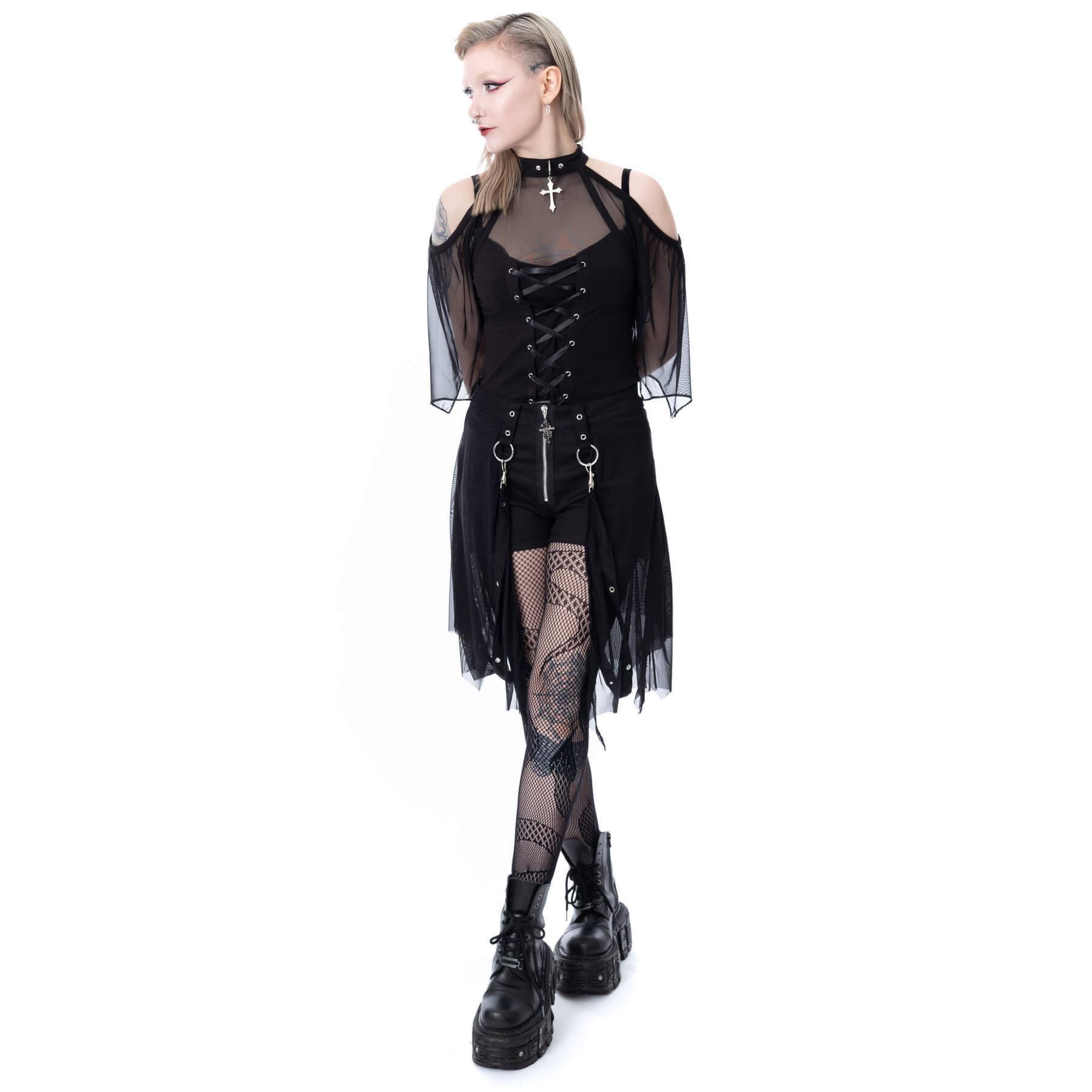 NYCTRA SHORTS – BLACK