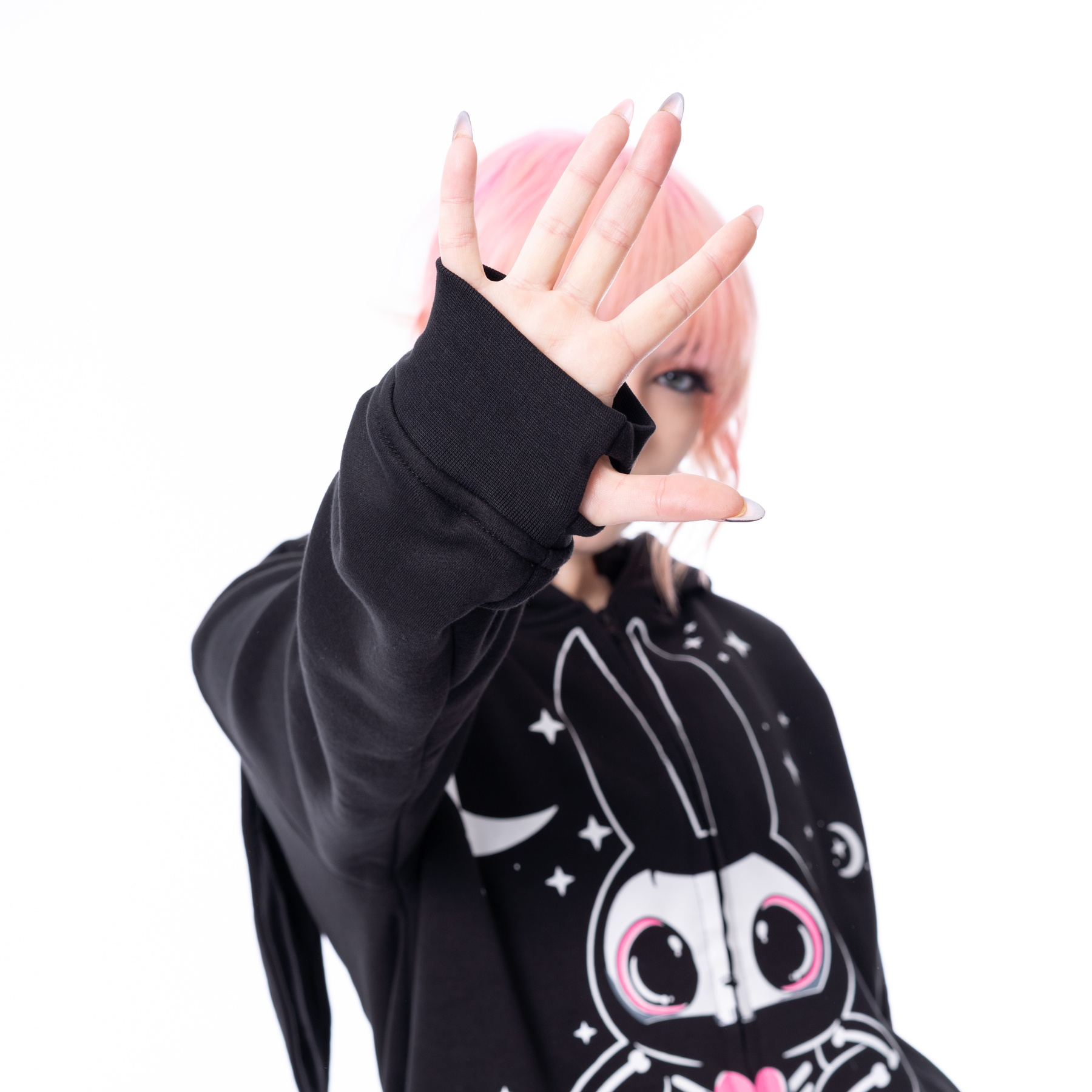 NYXBUN OVERSIZED HOOD – BLACK