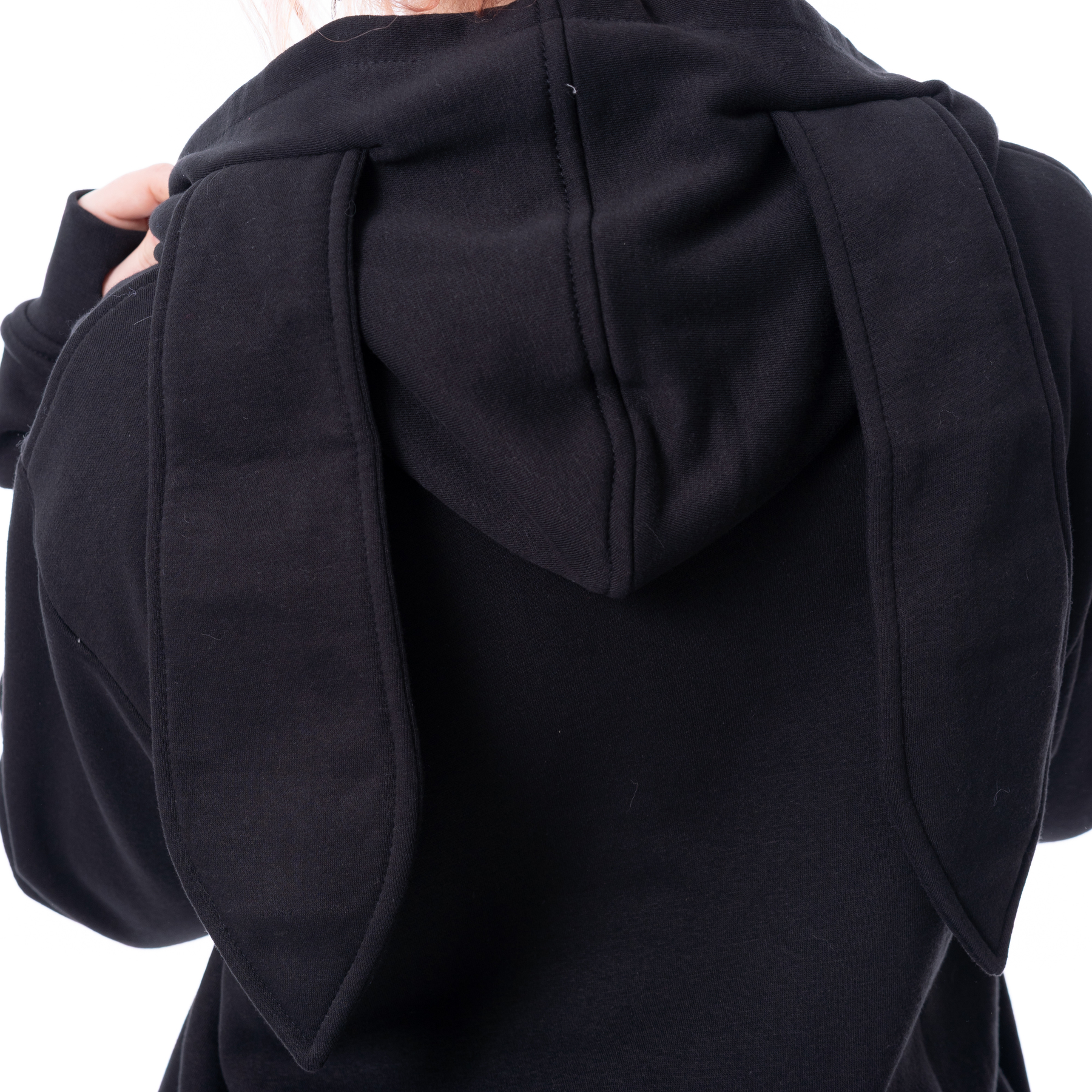 NYXBUN OVERSIZED HOOD – BLACK