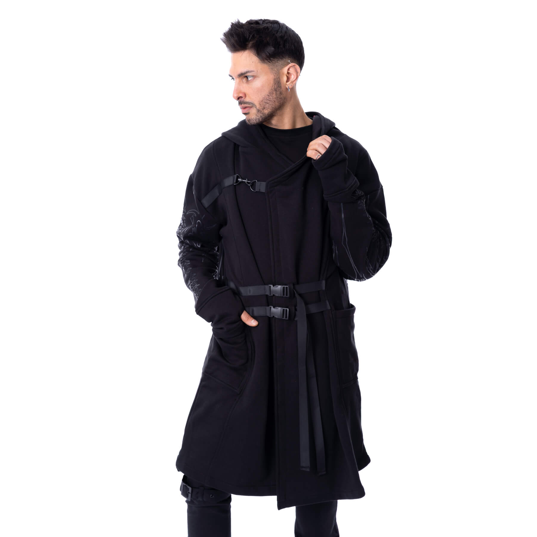 ERUBUS OVERSIZED HOOD – BLACK