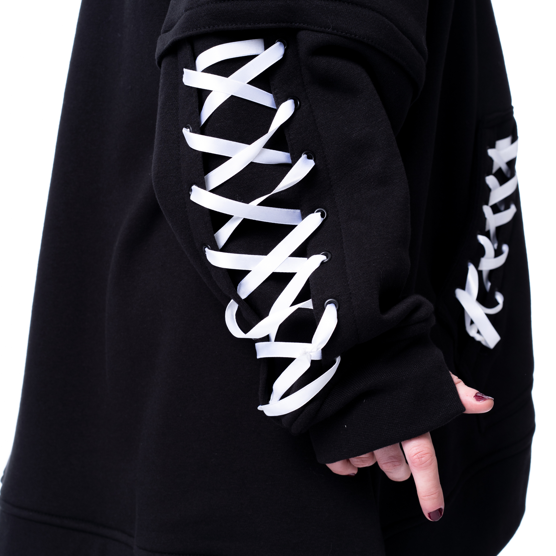 GLOOMIE OVERSIZED HOOD – BLACK