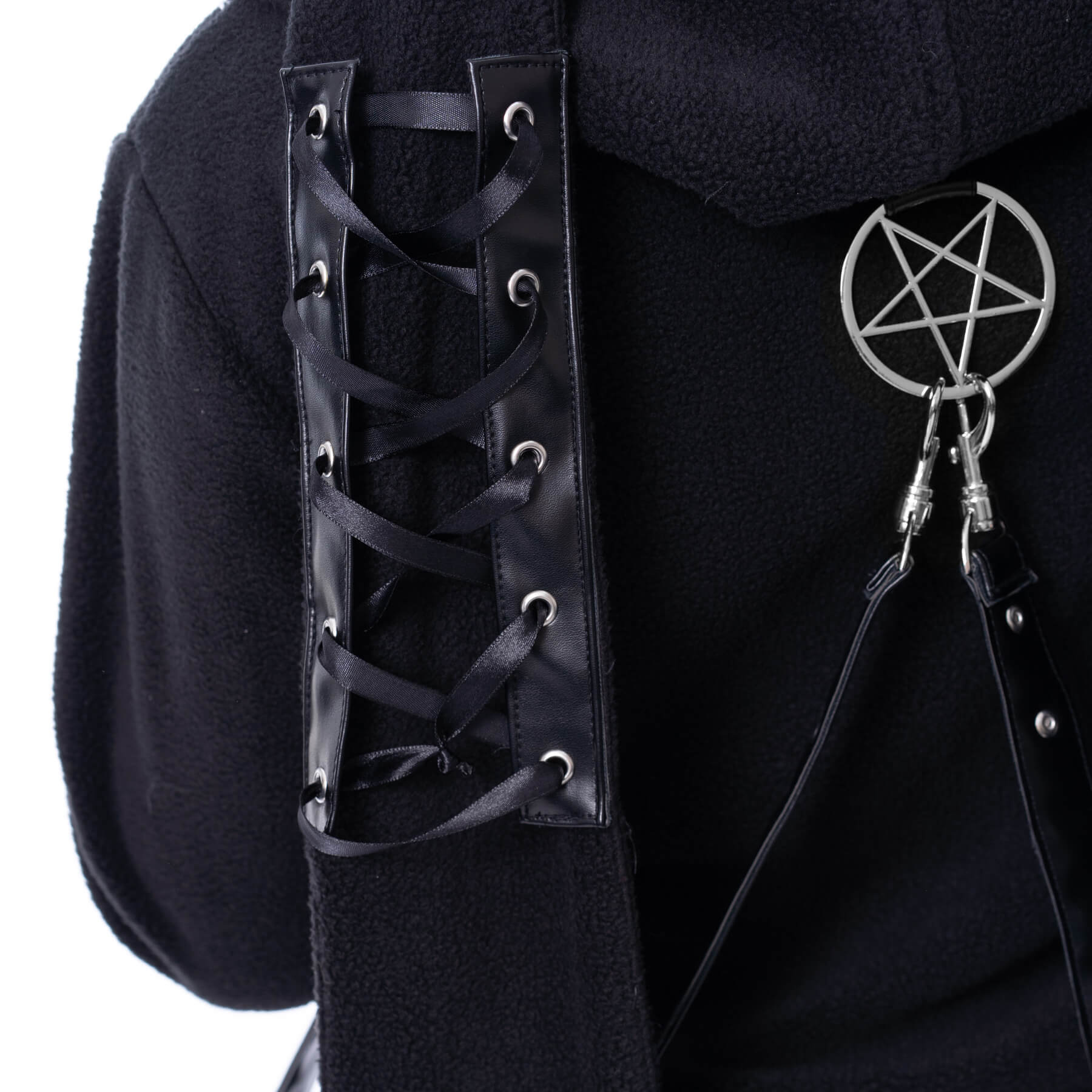 LUNAIRE CROPPED HOOD – BLACK