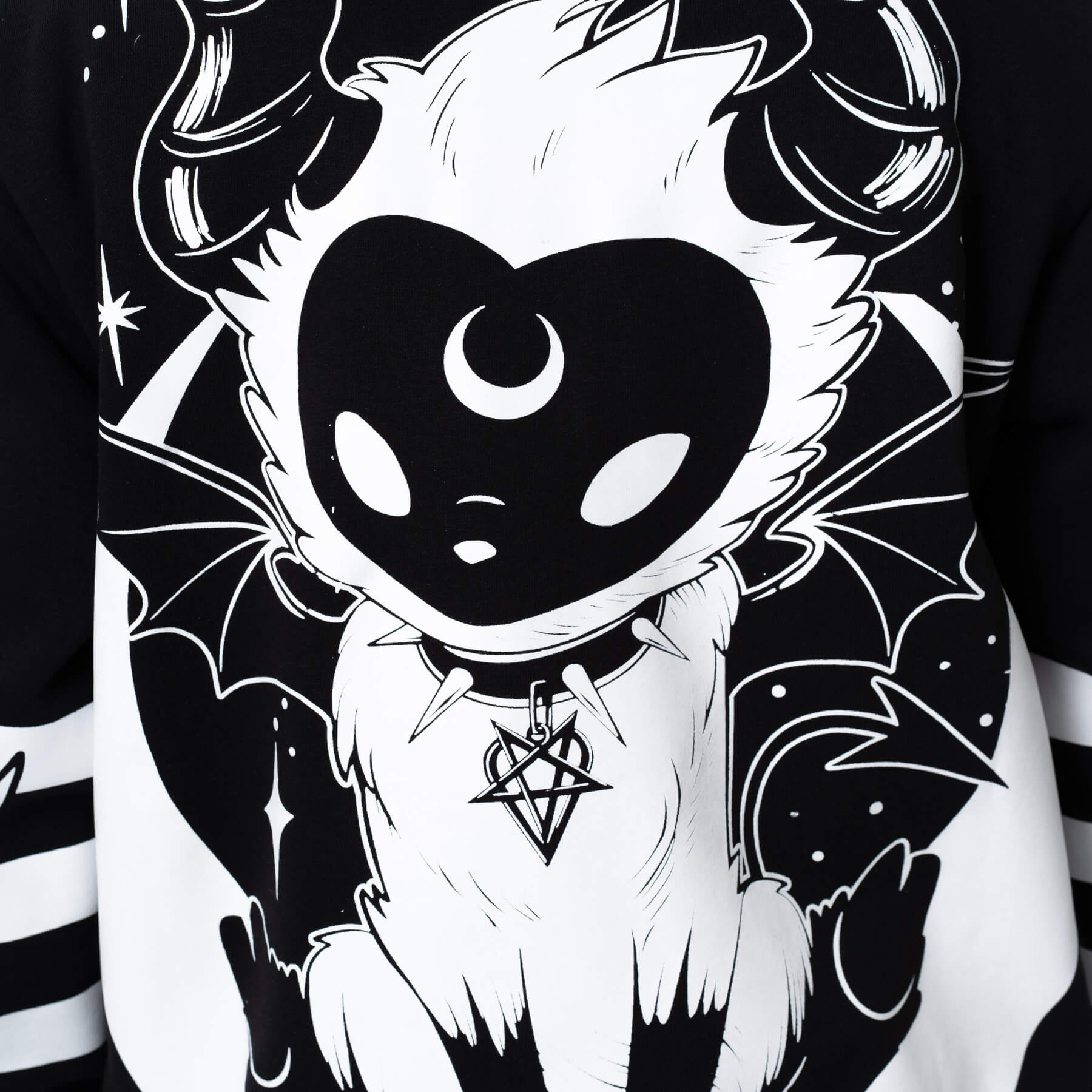 LOST DEMON HOOD – BLACK