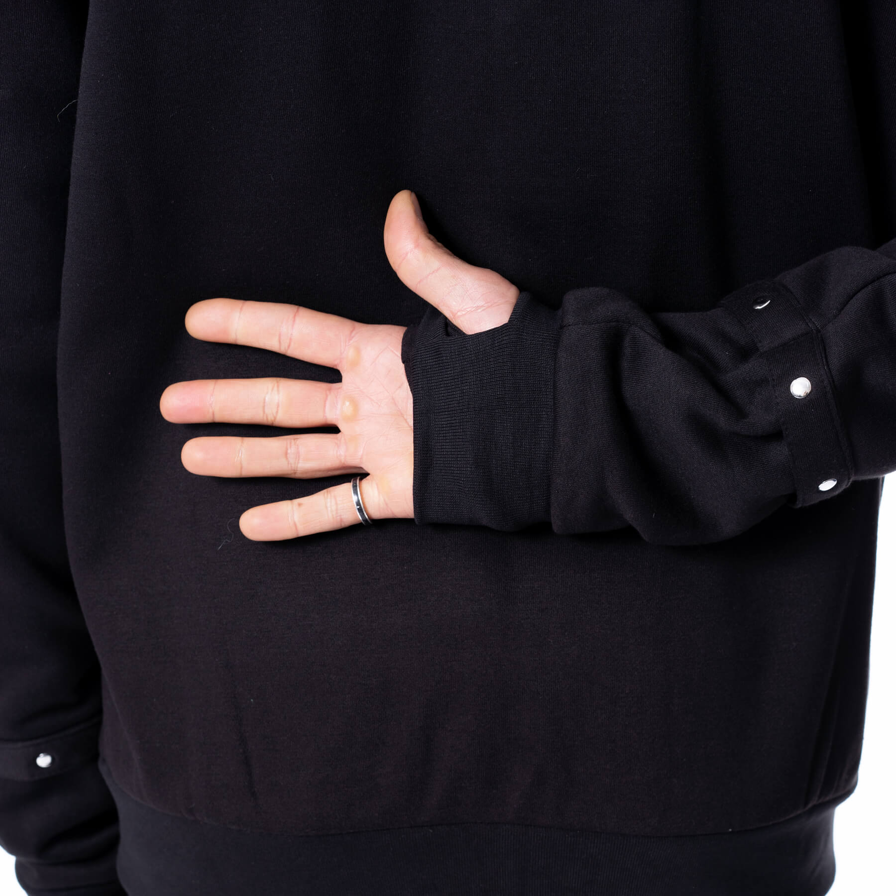 RUIN HOOD – BLACK