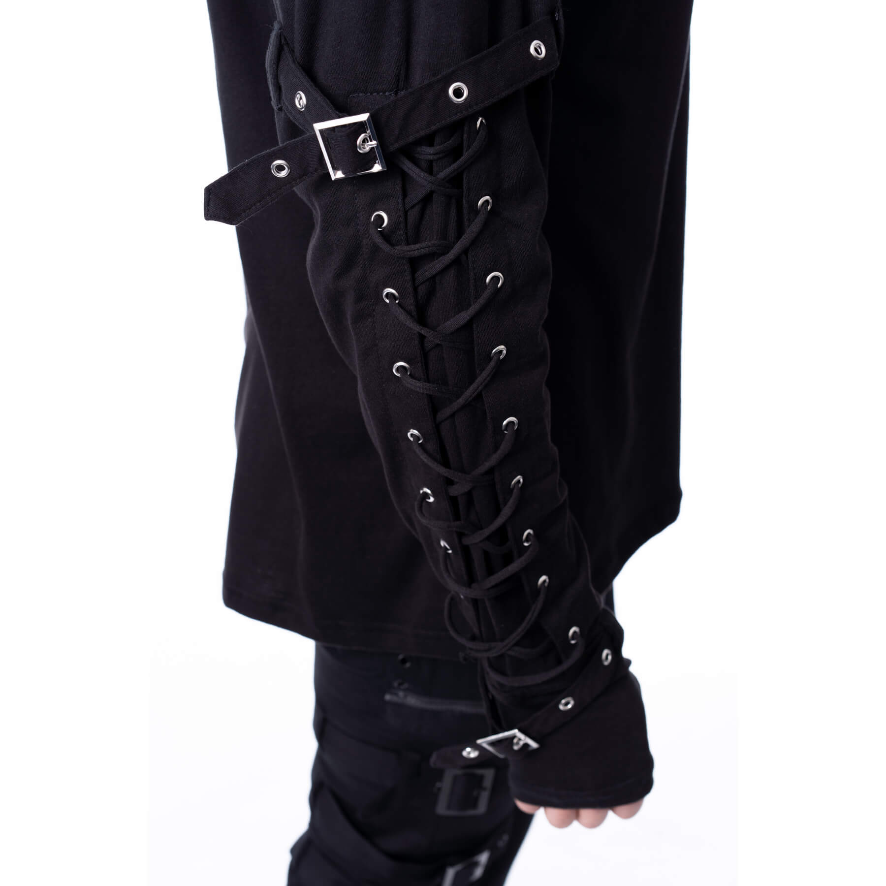 VEX HOLLOW TOP – BLACK