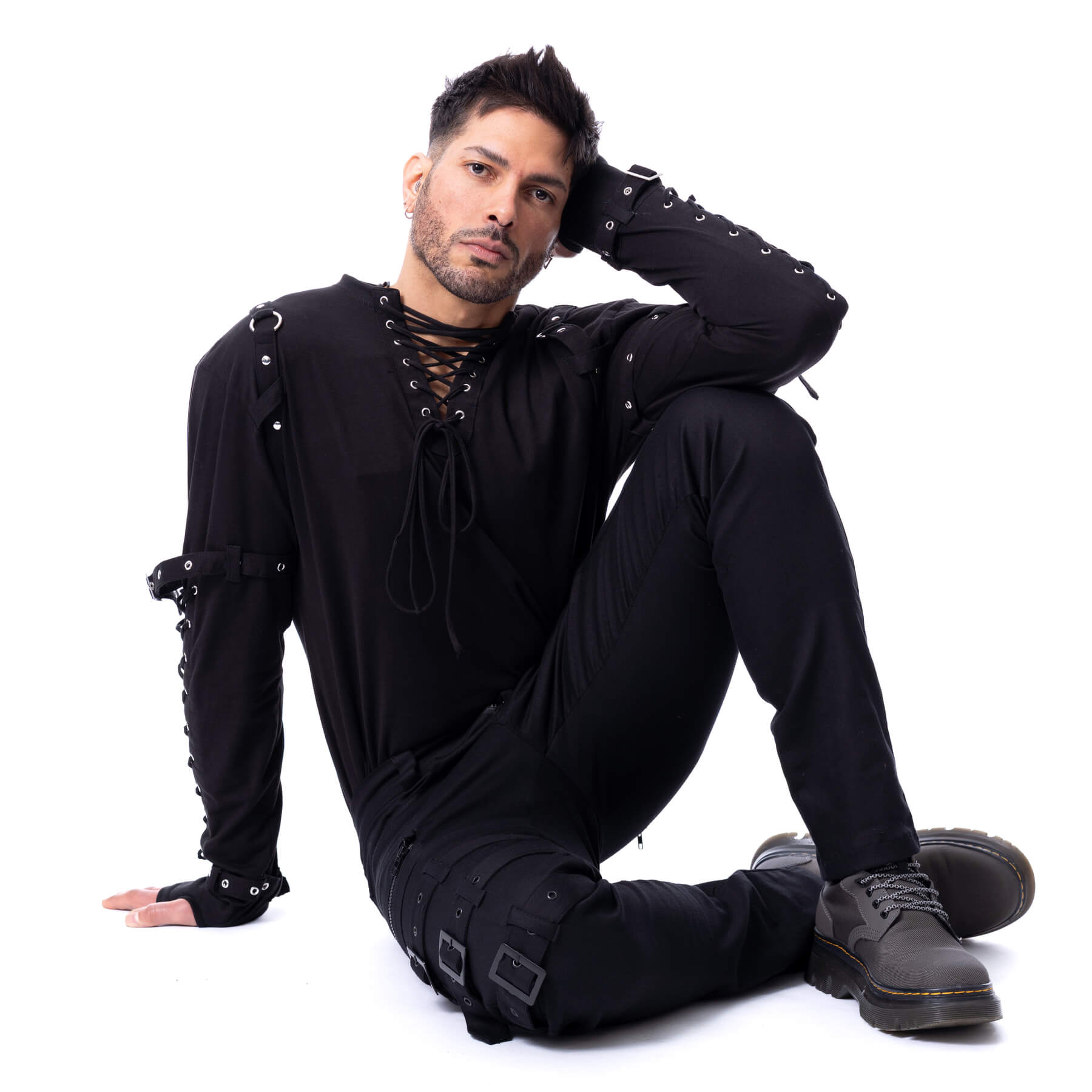 VEX HOLLOW TOP – BLACK