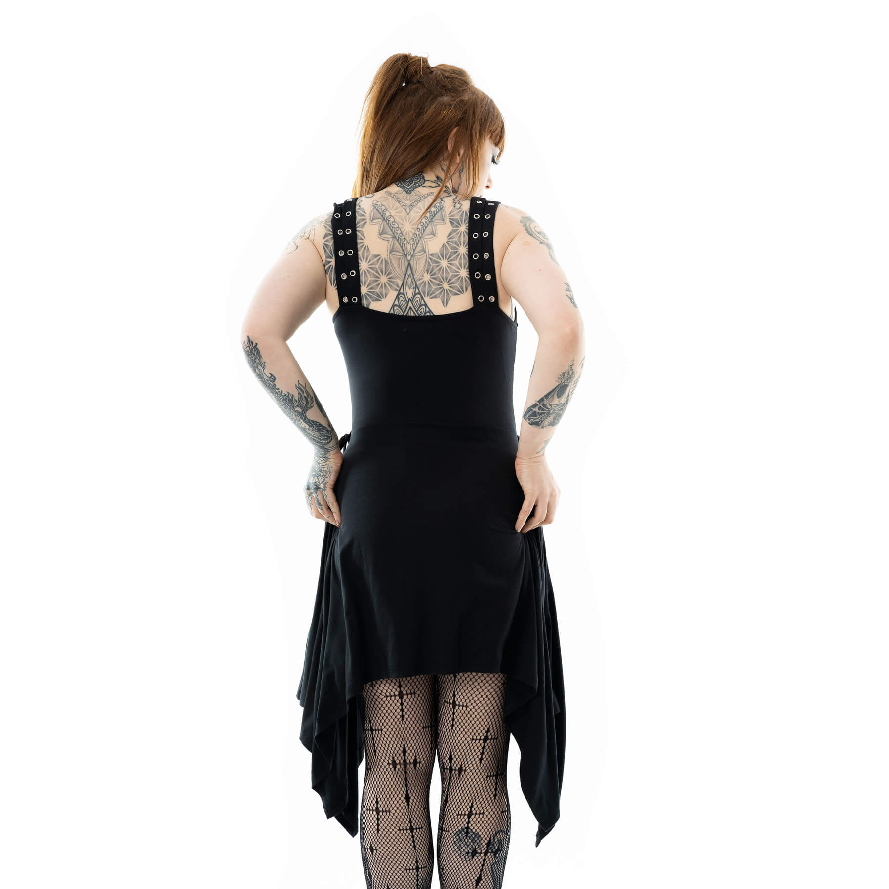 APRICITY DRESS – BLACK