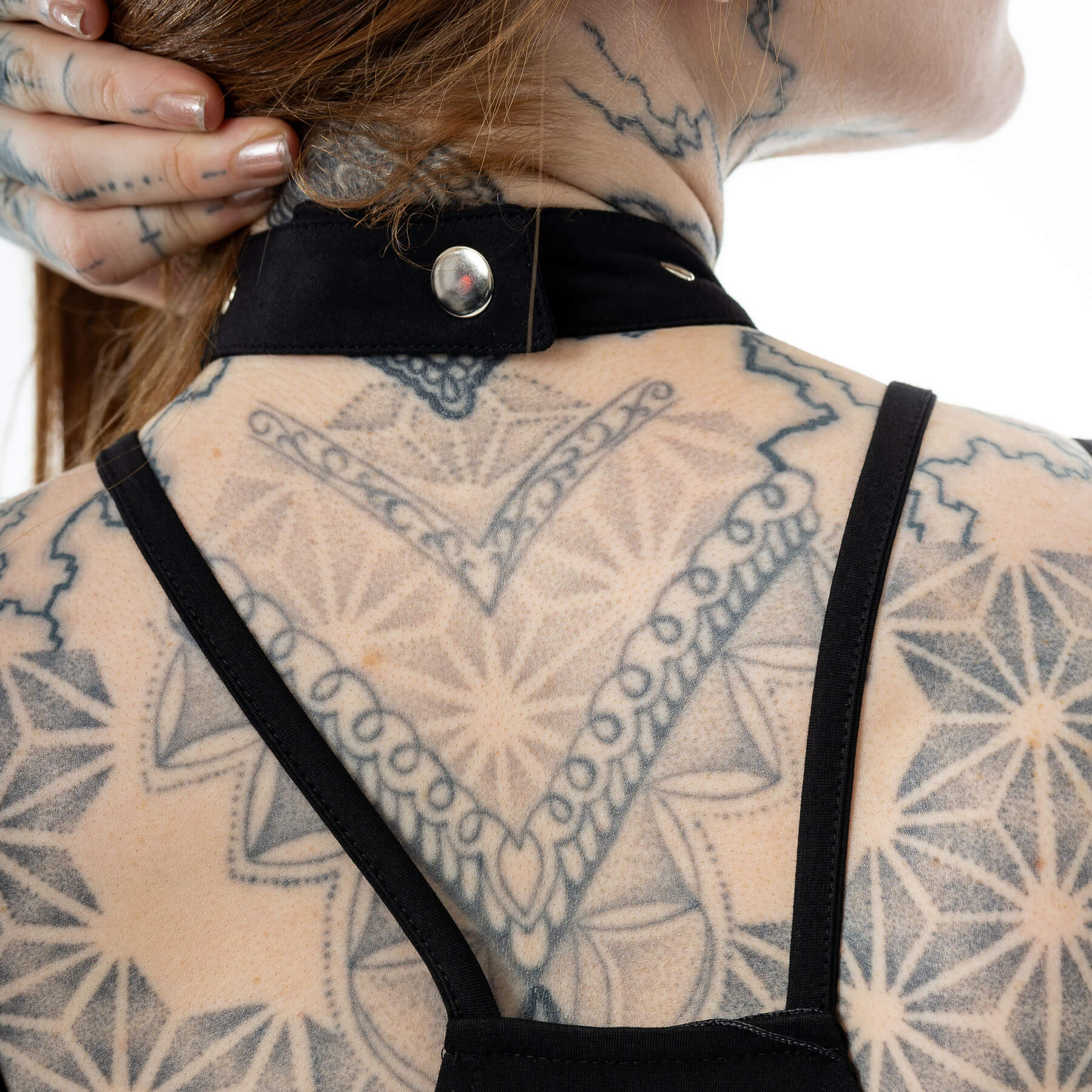EVIE TOP – BLACK