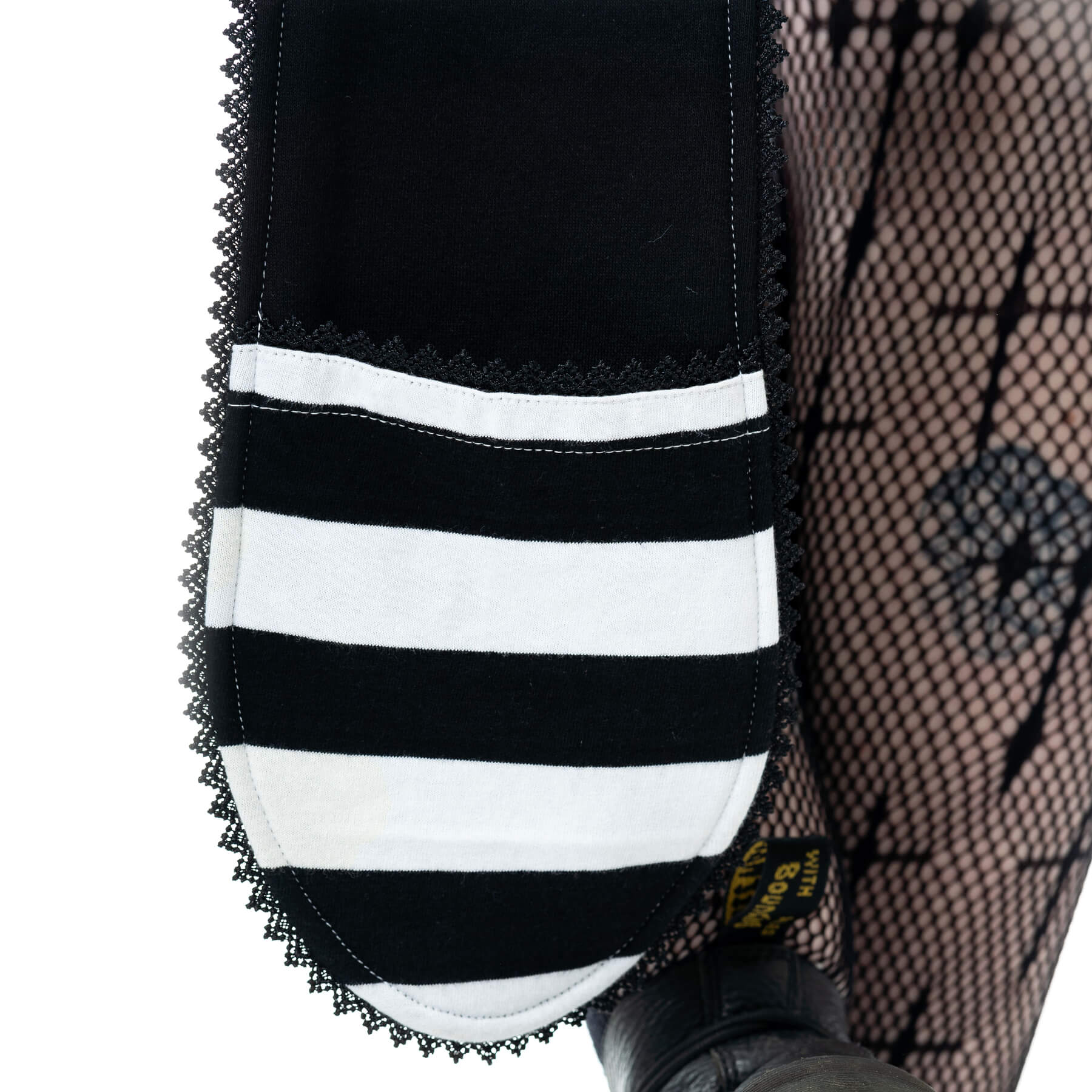 HYPNO BUNNY HOOD –  BLACK/WHITE