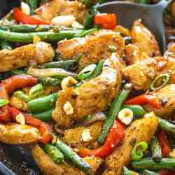Resep Ayam Tumis Cabe Ijo: Nikmat, Pedas, dan Menggugah Selera Resep Ayam Tumis Cabe Ijo: Nikmat, Pedas, dan Menggugah Selera