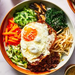 Resep Bibimbap Tanpa Gochujang: Cita Rasa Lezat Tanpa Pedas Resep Bibimbap Tanpa Gochujang: Cita Rasa Lezat Tanpa Pedas
