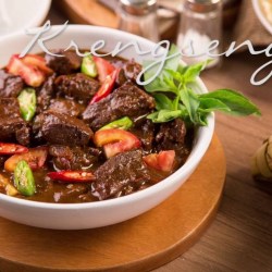 Krengsengan Daging Kambing: Hidangan Lezat dan Hangat Krengsengan Daging Kambing: Hidangan Lezat dan Hangat