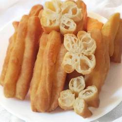 Resep Manis dan Gurih: Roti Goreng Manis dan Cakwe Resep Manis dan Gurih: Roti Goreng Manis dan Cakwe