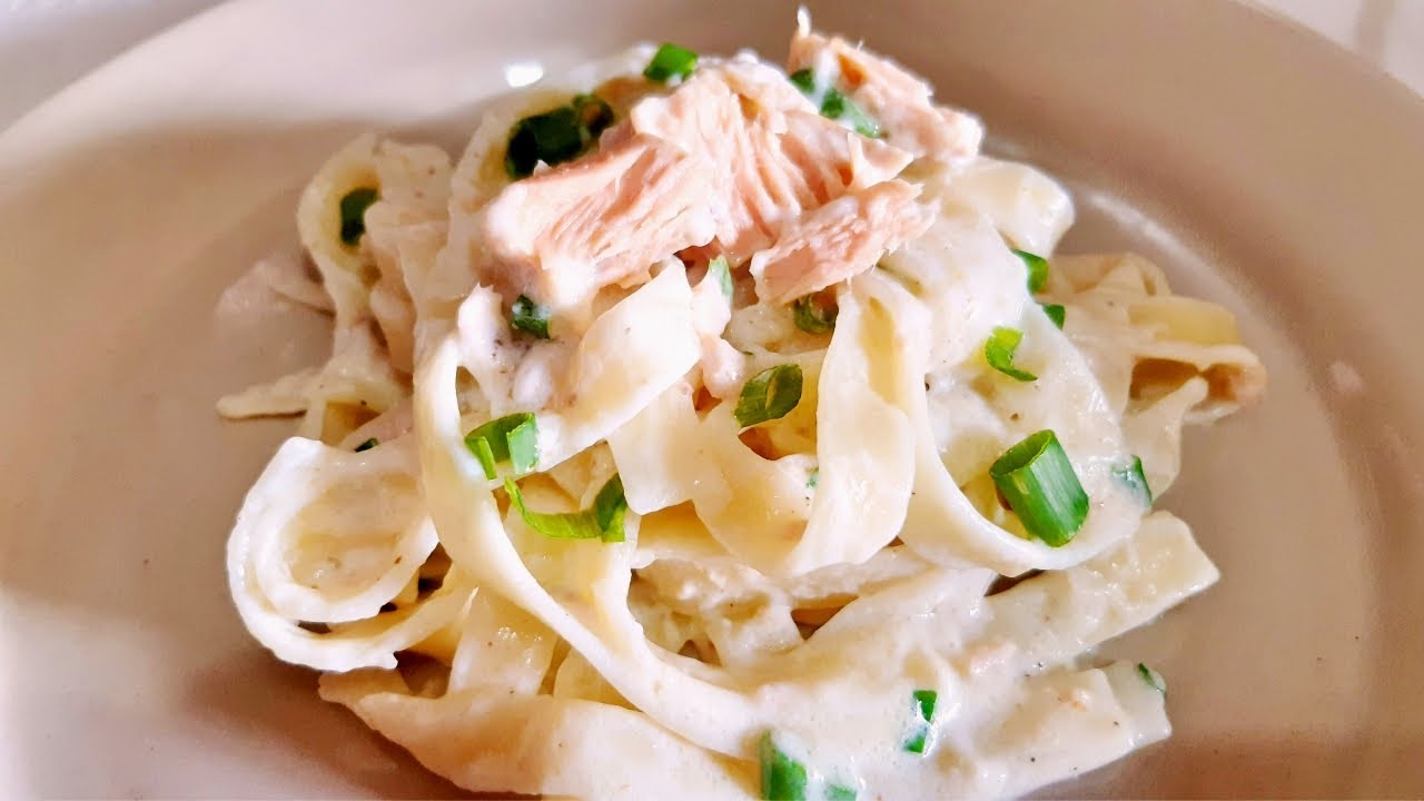 Macarrão Atum Molho Branco: Cremoso, Fácil e Rápido Macarrão Atum Molho Branco: Cremoso, Fácil e Rápido