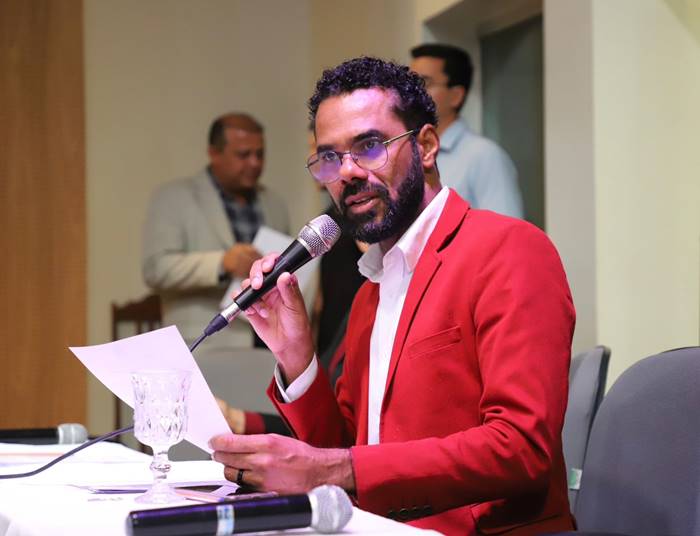 Professor Gilmar Santos confirma pré-candidatura a deputado estadual Professor Gilmar Santos confirma pré-candidatura a deputado estadual