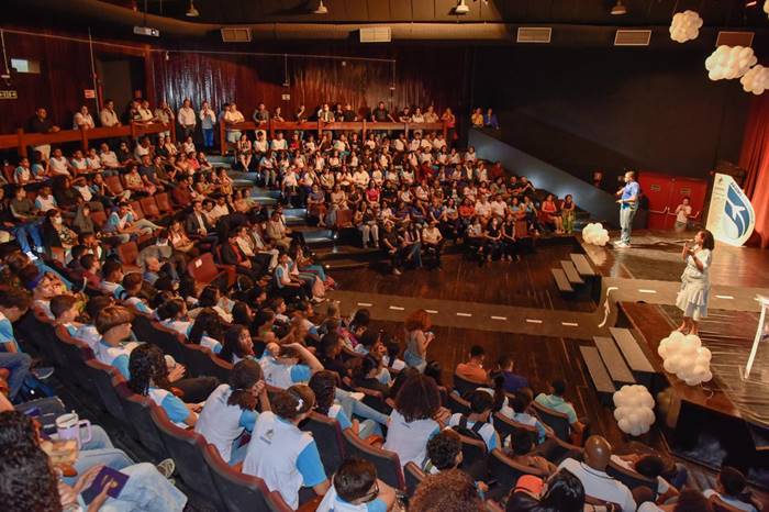 Juazeiro abre inscrições para programa de intercâmbio estudantil Juazeiro abre inscrições para programa de intercâmbio estudantil