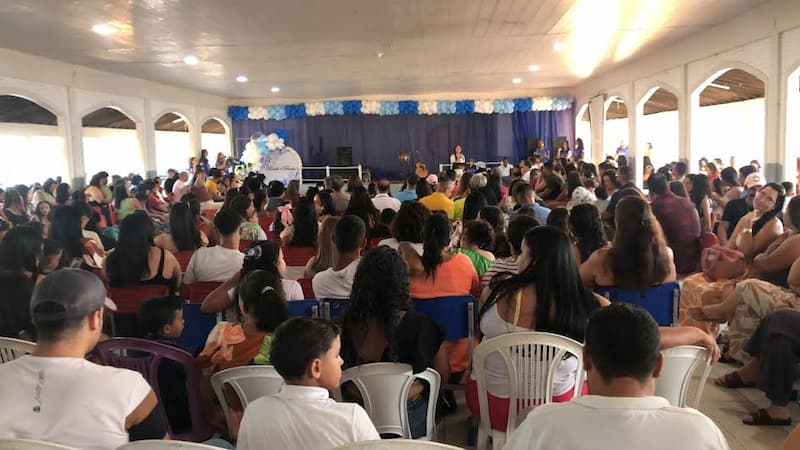 'Festa da Família' reúne comunidade escolar na Escola Municipal Educandário João XXIII, em Juazeiro, BA 'Festa da Família' reúne comunidade escolar na Escola Municipal Educandário João XXIII, em Juazeiro, BA