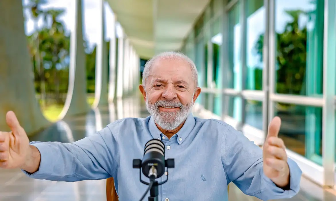 Lula diz que preço do ovo é 'absurdo' e vai conversar com empresários Lula diz que preço do ovo é 'absurdo' e vai conversar com empresários