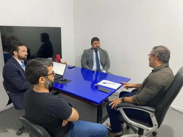 Prefeitura alerta para cuidados com golpes em transações imobiliárias em Petrolina, PE Prefeitura alerta para cuidados com golpes em transações imobiliárias em Petrolina, PE