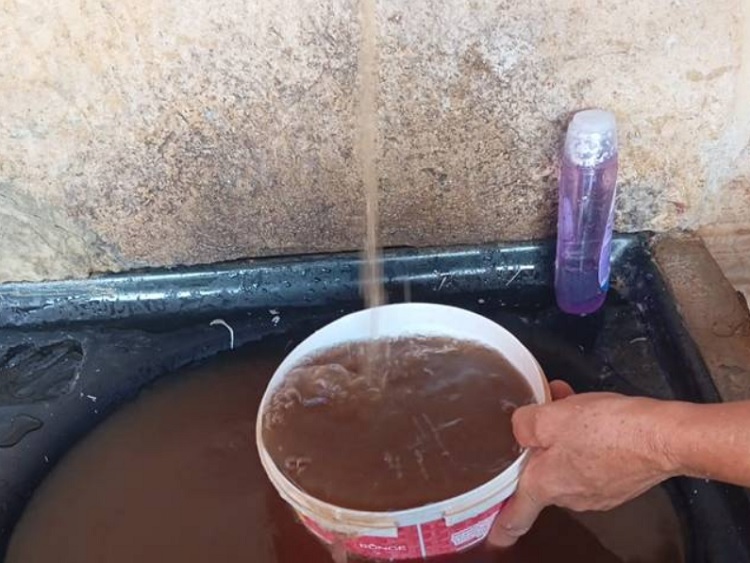 Água imprópria para consumo gera revolta entre moradores do interior de Juazeiro, BA: Água imprópria para consumo gera revolta entre moradores do interior de Juazeiro, BA: