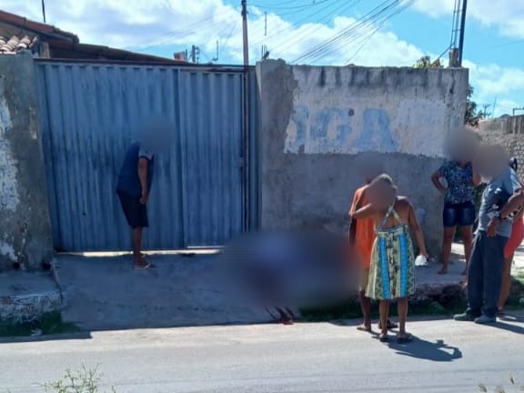 Homicídio é registrado no bairro Pedro Raimundo, em Petrolina, PE Homicídio é registrado no bairro Pedro Raimundo, em Petrolina, PE