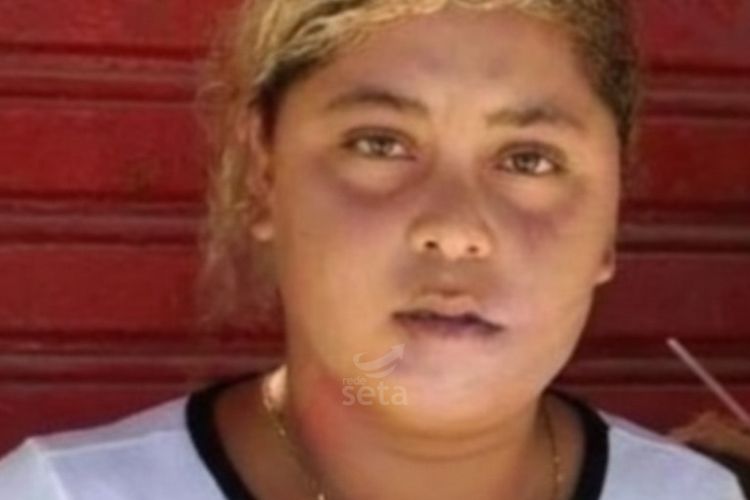 Mulher de 28 anos é morta a tiros em lava-jato, em Feira de Santana, BA Mulher de 28 anos é morta a tiros em lava-jato, em Feira de Santana, BA