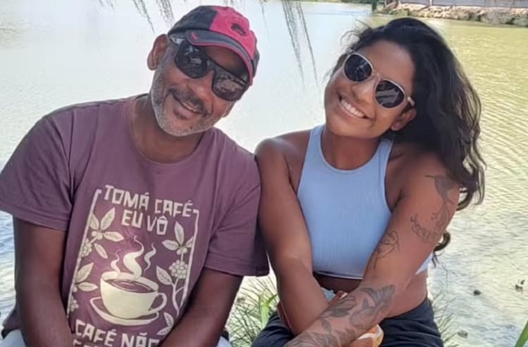 Família de Juliana Marins vai à Justiça por nova autópsia no corpo da jovem Família de Juliana Marins vai à Justiça por nova autópsia no corpo da jovem