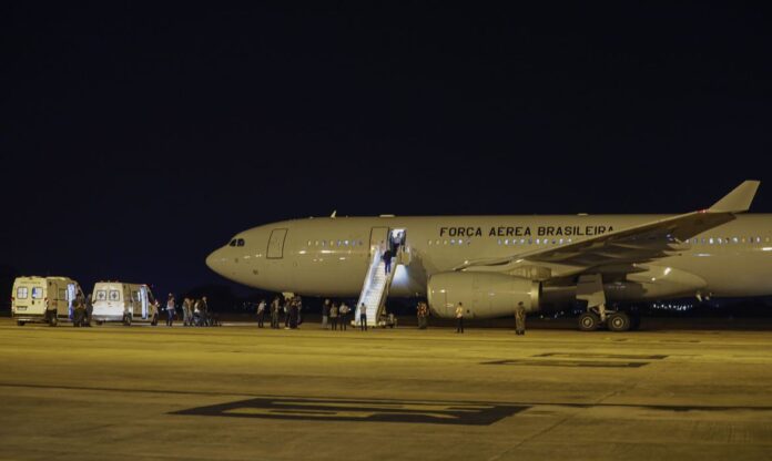 FAB reforça combate ao tráfico aéreo: mais de 4 mil aeronaves foram interceptadas desde 2019 FAB reforça combate ao tráfico aéreo: mais de 4 mil aeronaves foram interceptadas desde 2019