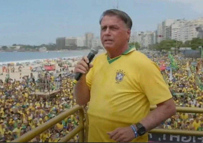 Kassab está “ao nosso lado” para aprovar PL da anistia, diz Bolsonaro Kassab está “ao nosso lado” para aprovar PL da anistia, diz Bolsonaro