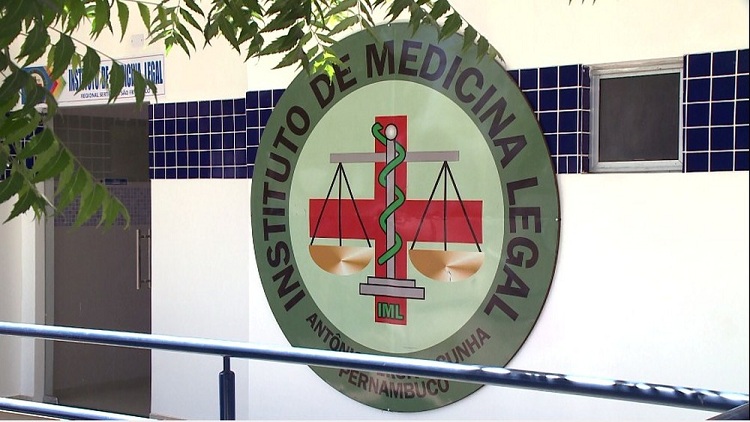 Homem é alvejado no bairro Dom Avelar, em Petrolina Homem é alvejado no bairro Dom Avelar, em Petrolina
