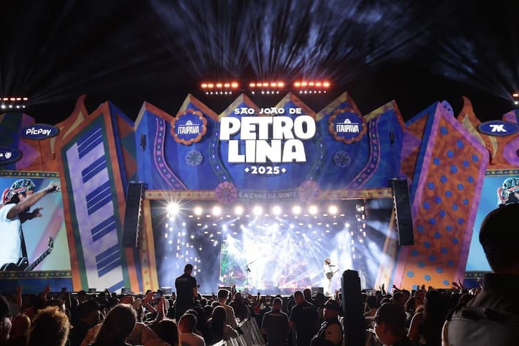São João de Petrolina continua com grandes atrações nesta quarta-feira (18) São João de Petrolina continua com grandes atrações nesta quarta-feira (18)