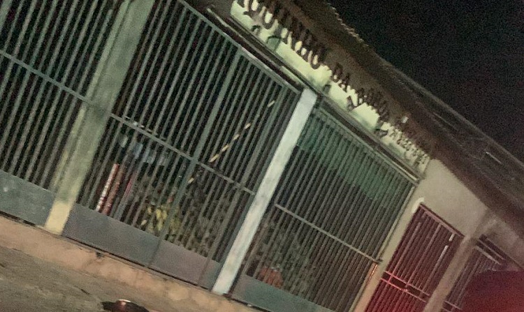 Homem de 46 anos é morto a facadas no Mercado do Produtor de Juazeiro, BA Homem de 46 anos é morto a facadas no Mercado do Produtor de Juazeiro, BA