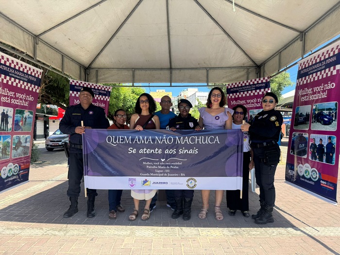 Patrulha Maria da Penha da GCM de Juazeiro realiza ação em alusão ao dia dos namorados Patrulha Maria da Penha da GCM de Juazeiro realiza ação em alusão ao dia dos namorados