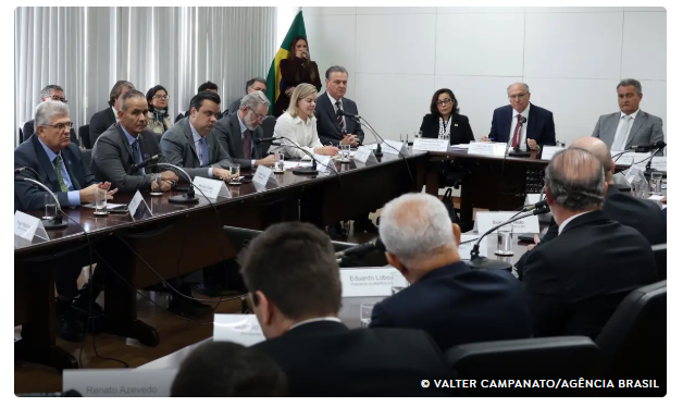 Frutas: Agência Brasil destaca panorama preocupante de perdas caso o tarifaço se consolide a partir do dia 1º de agosto Frutas: Agência Brasil destaca panorama preocupante de perdas caso o tarifaço se consolide a partir do dia 1º de agosto