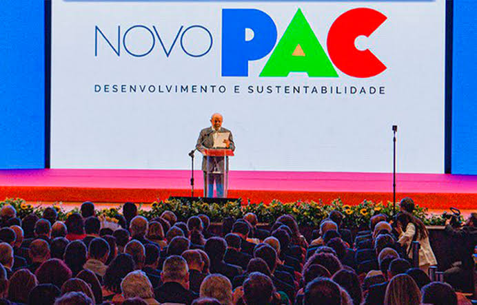 Presidente Lula participa dos anúncios e entregas do Agora Tem Especialistas e Novo PAC Saúde em Juazeiro na Bahia Presidente Lula participa dos anúncios e entregas do Agora Tem Especialistas e Novo PAC Saúde em Juazeiro na Bahia
