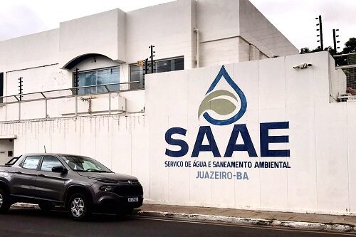 Servidores contratados do SAAE Juazeiro reclamam da falta de pagamento de rescisão: Servidores contratados do SAAE Juazeiro reclamam da falta de pagamento de rescisão: