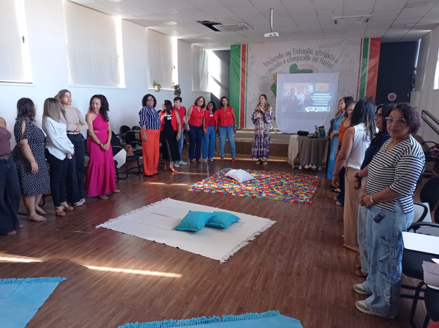Secretaria de Educação de Juazeiro promove encontro com gestores escolares Secretaria de Educação de Juazeiro promove encontro com gestores escolares