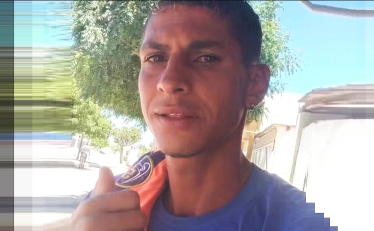 Homem morre após beber 13 copos de cachaça no interior da Bahia Homem morre após beber 13 copos de cachaça no interior da Bahia