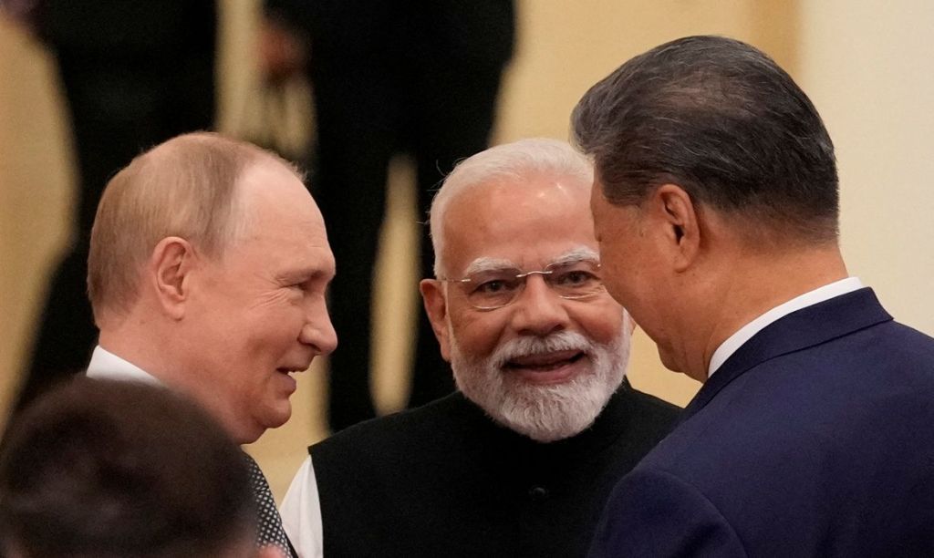 China propõe nova ordem mundial ao lado da Rússia e da Índia China propõe nova ordem mundial ao lado da Rússia e da Índia