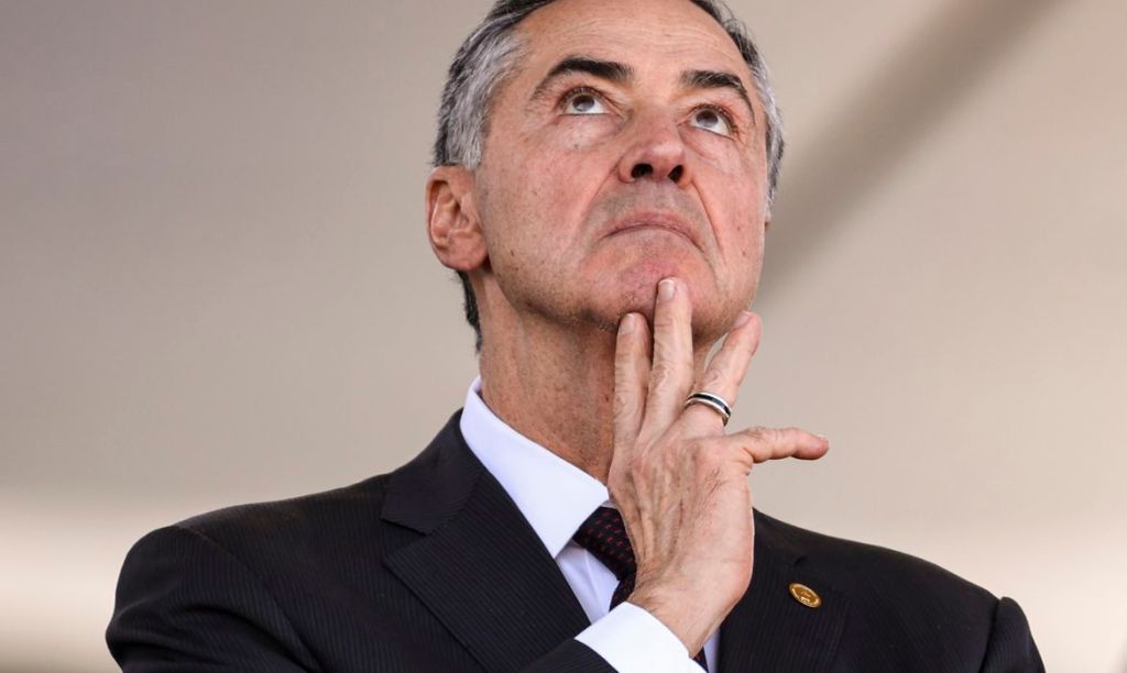 Barroso diz que julgamento de Bolsonaro ocorrerá com serenidade Barroso diz que julgamento de Bolsonaro ocorrerá com serenidade