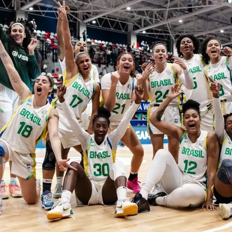Brasil decide AmeriCup feminina de basquete contra Estados Unidos Brasil decide AmeriCup feminina de basquete contra Estados Unidos
