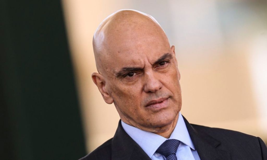 Ministro do STF autoriza Lira a visitar Bolsonaro em Brasília Ministro do STF autoriza Lira a visitar Bolsonaro em Brasília