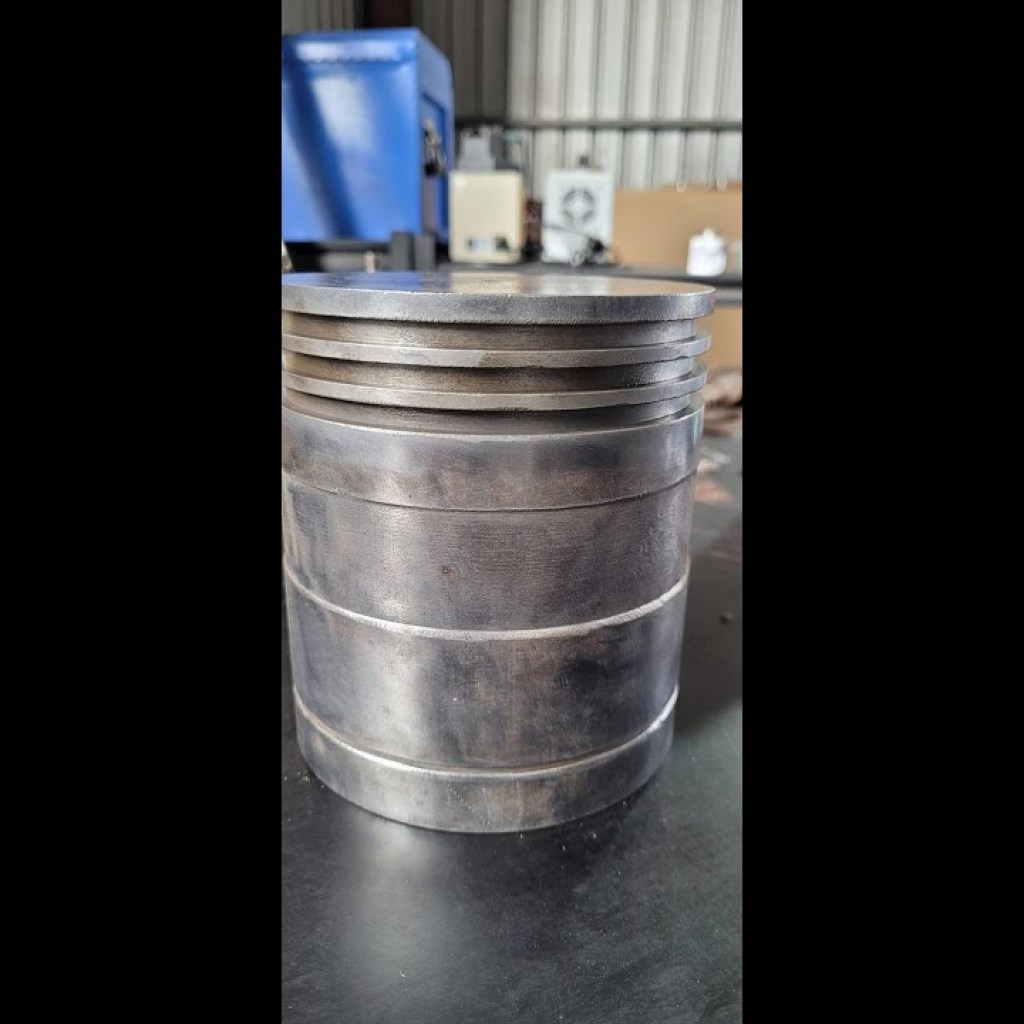How to Free Stuck Piston Rings A Guide for Mechanics and DIYers How to Free Stuck Piston Rings A Guide for Mechanics and DIYers