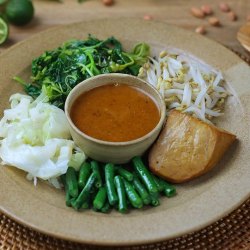 Resep Bumbu Pecel Jawa Timur: Nikmat dan Menggugah Selera Resep Bumbu Pecel Jawa Timur: Nikmat dan Menggugah Selera
