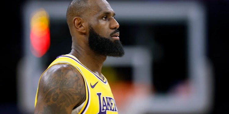 LeBron James' future with Lakers beyond 2025-26 certain to generate speculation leading up to training camp LeBron James' future with Lakers beyond 2025-26 certain to generate speculation leading up to training camp