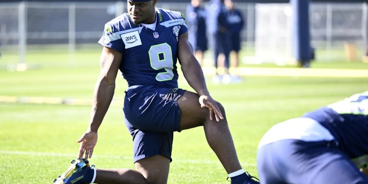 Kenneth Walker Discusses Departure from Seahawks Kenneth Walker Discusses Departure from Seahawks