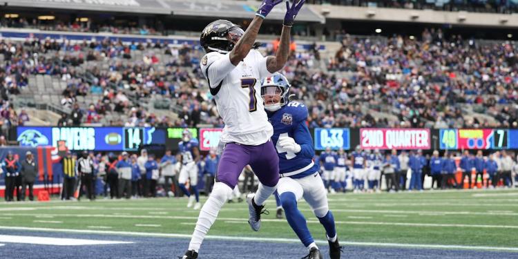 Fantasy Football Waiver Wire: Early pickups for Week 16 Fantasy Football Waiver Wire: Early pickups for Week 16