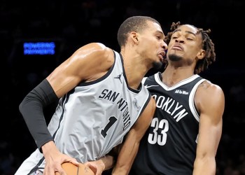 Spurs Defeat Nets 126-110 Spurs Defeat Nets 126-110