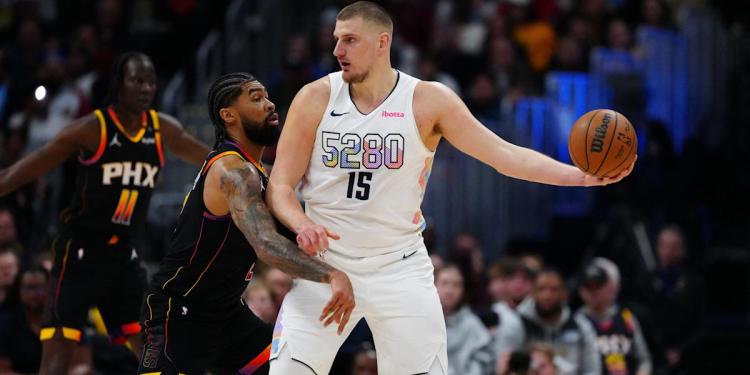 Nikola Jokić posts first 30-20-20 game in NBA history Nikola Jokić posts first 30-20-20 game in NBA history