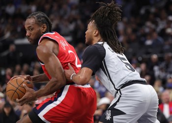 Spurs Extend Win Streak to 11 Against Clippers Spurs Extend Win Streak to 11 Against Clippers